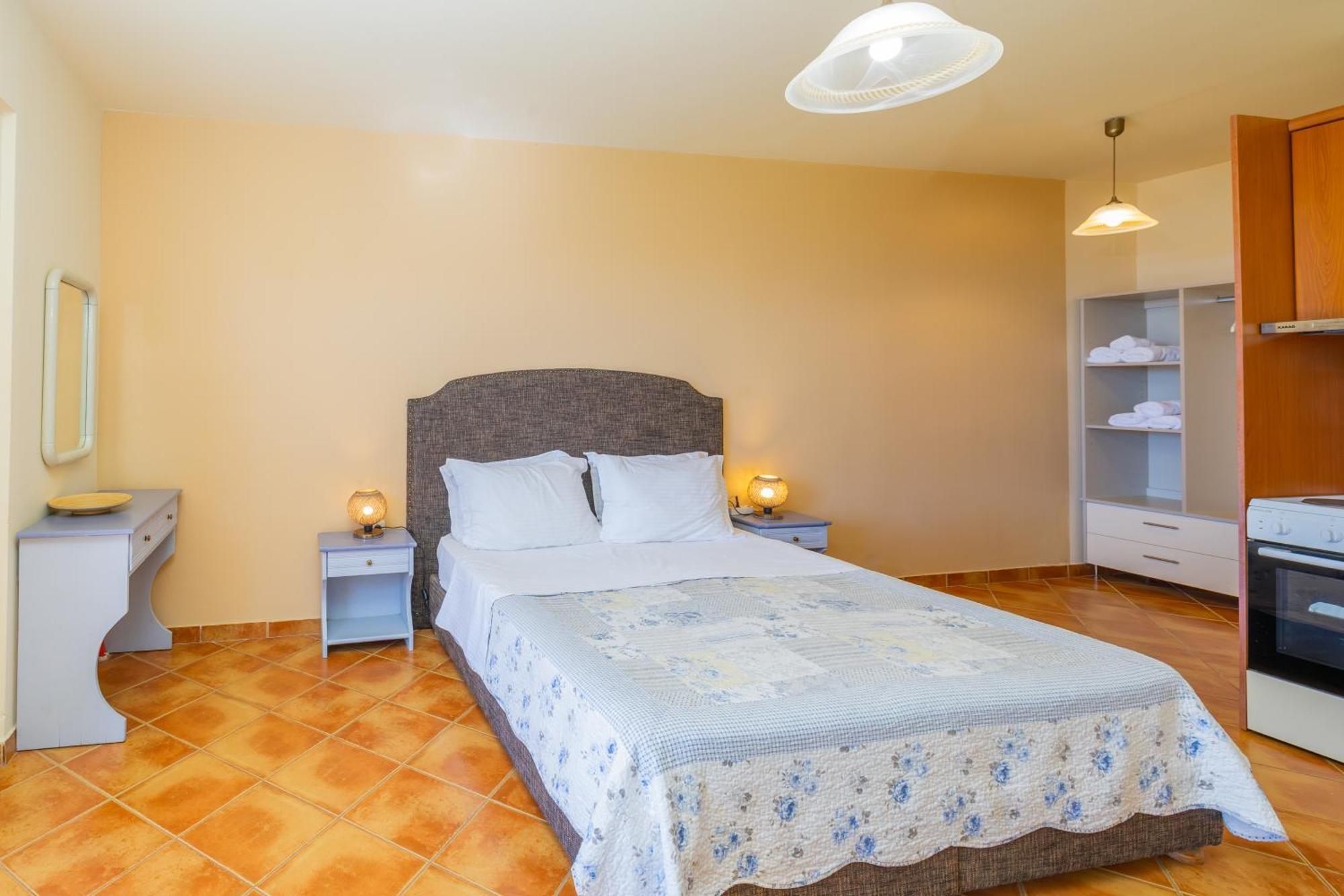 Ferienwohnung Delfinia Vlachata Exterior foto